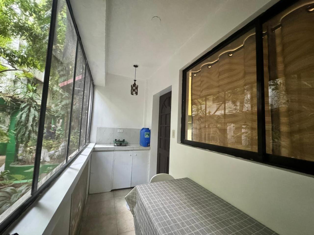 Paradise Apartment *